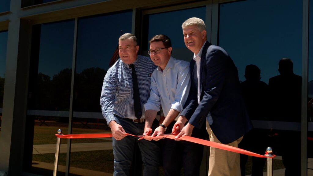 qld MPs open WWII tourist attraction